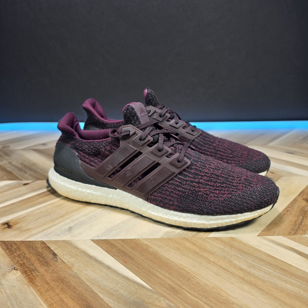 Men Adidas UltraBoost Light Size 13 Dark Burgundy Running Shoes Sneakers Knit